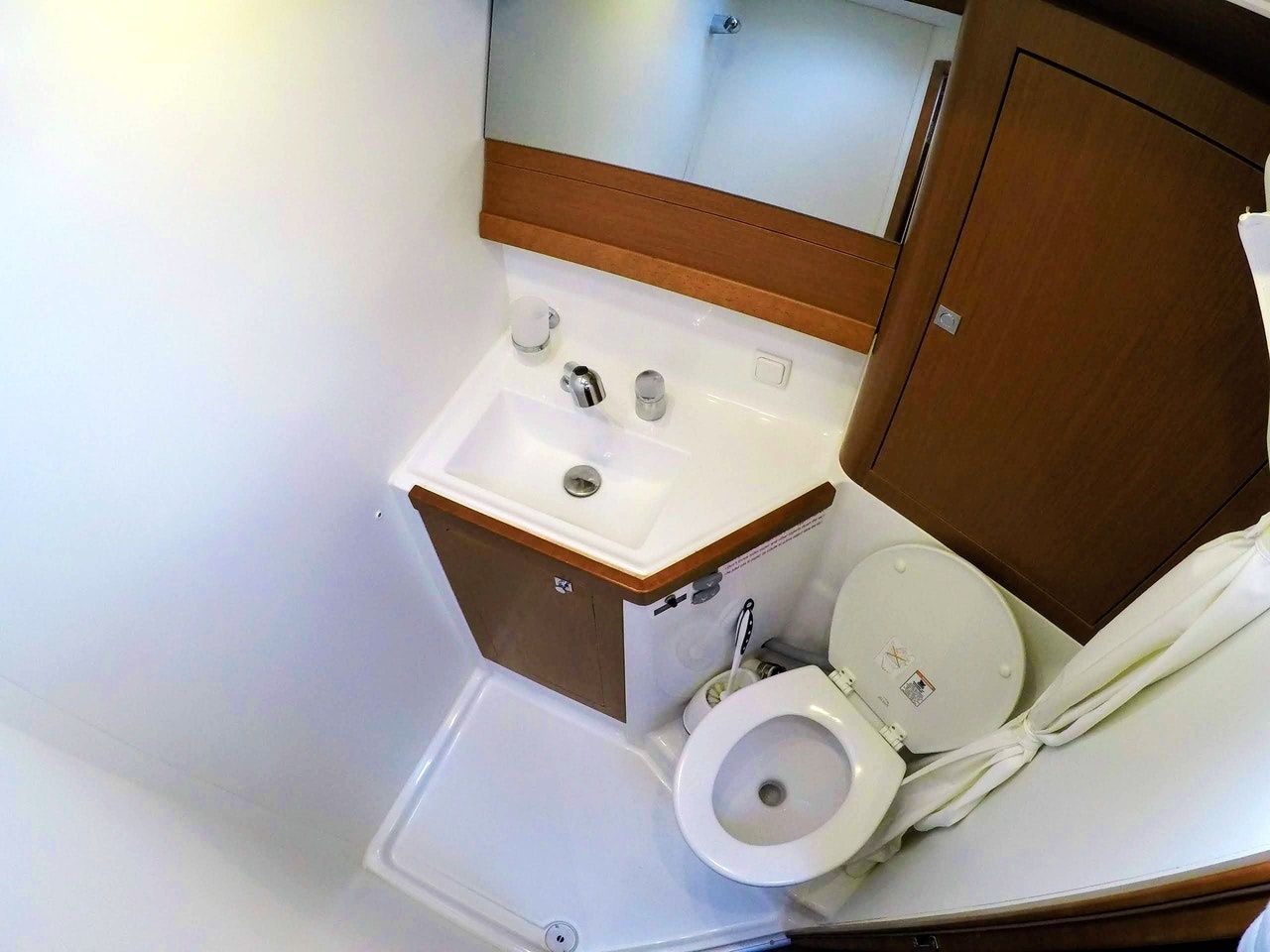 Beneteau Oceanis 48 | Cayetana
