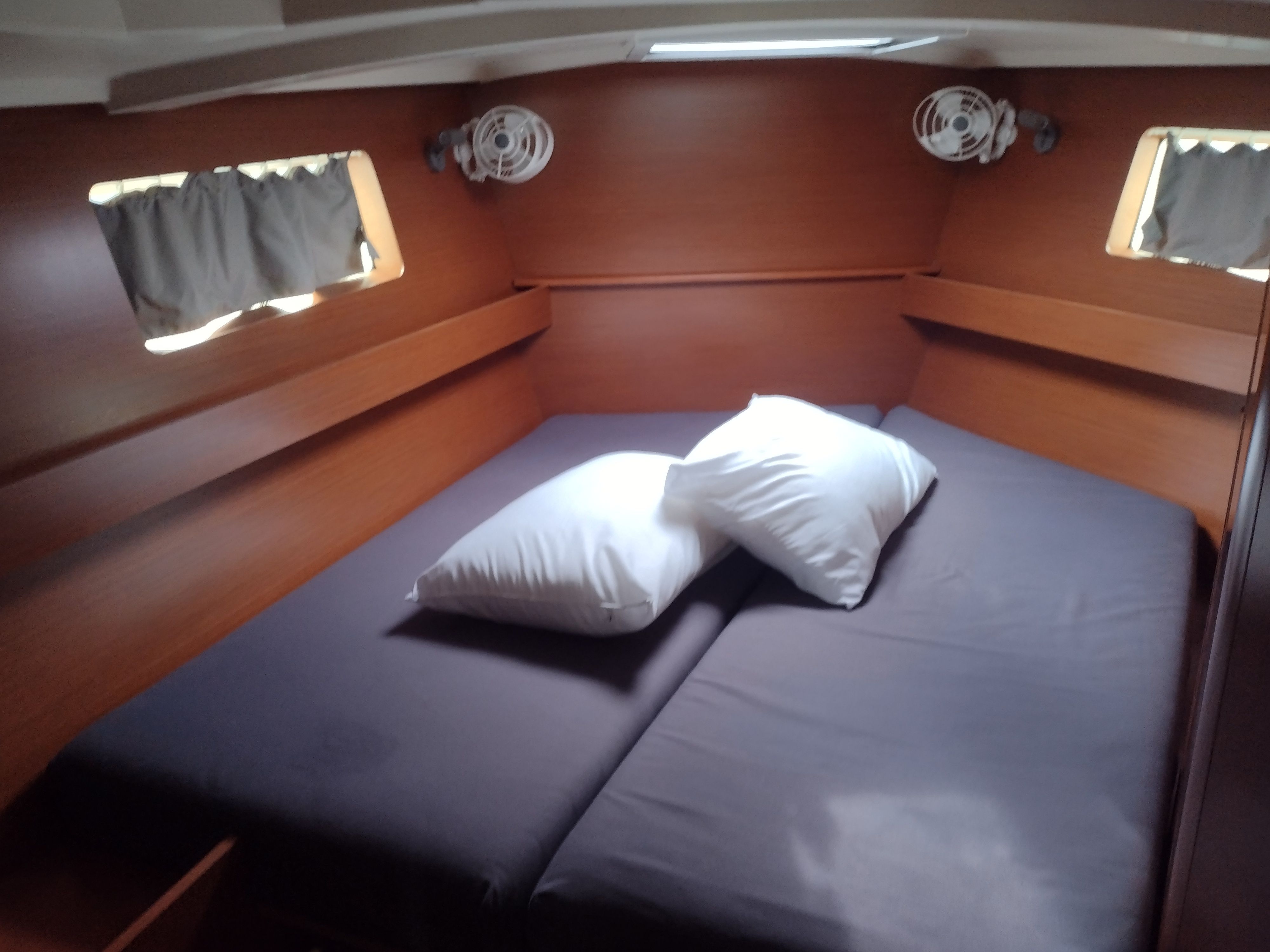Beneteau Oceanis 41.1 | Paulina