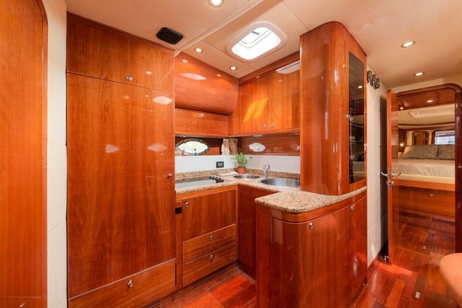 Dalla Pieta 48 | Lady Tania