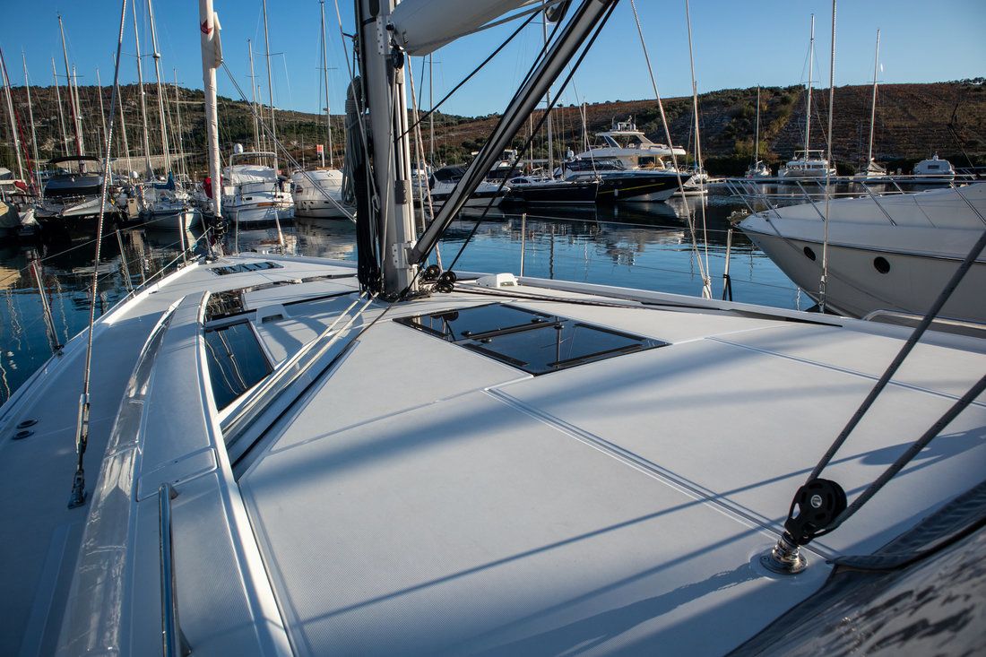 Beneteau Oceanis 51.1 | Full Moon