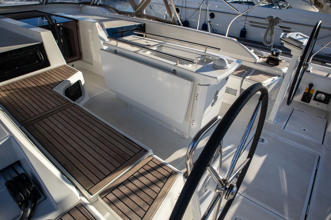 Beneteau Oceanis 51.1 | Full Moon