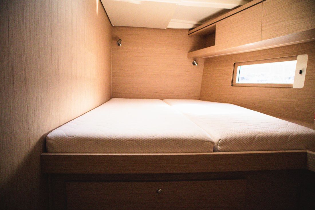 Beneteau Oceanis 51.1 | Full Moon