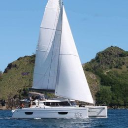 Fountaine Pajot Helia 44 | Allende