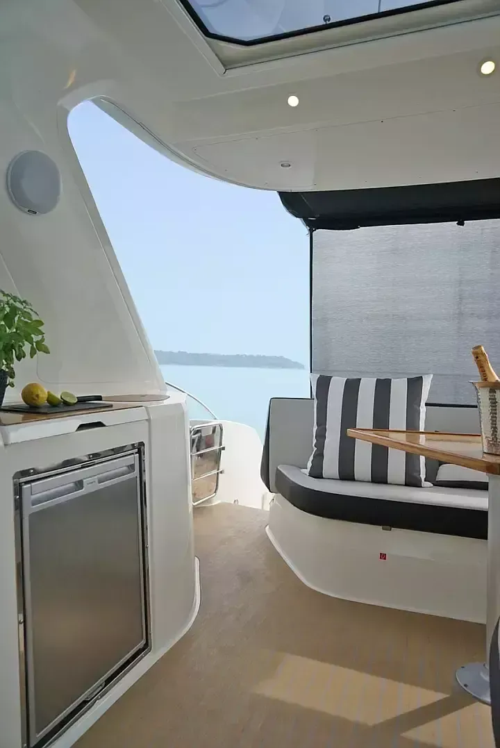 Bavaria Sport 44 | Paluma