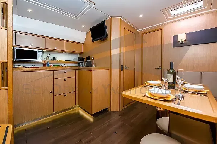 Bavaria Sport 44 | Paluma