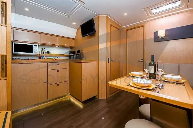 Bavaria Sport 44 | Paluma