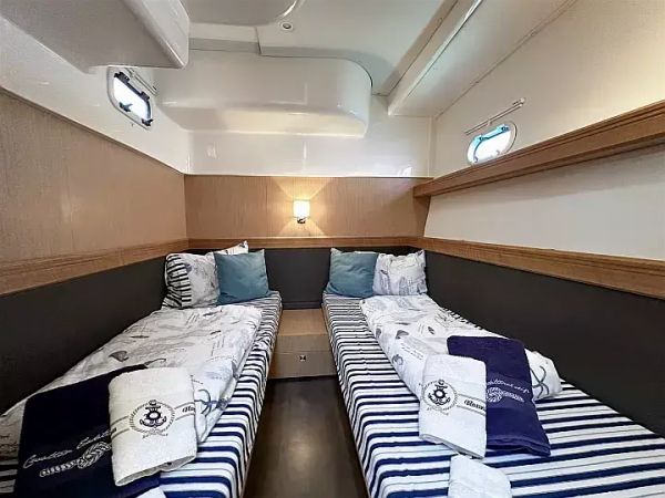 Bavaria Sport 44 | Paluma