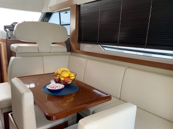 Bavaria Virtess 420 Fly | Sunrise