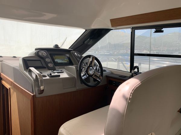 Bavaria Virtess 420 Fly | Sunrise