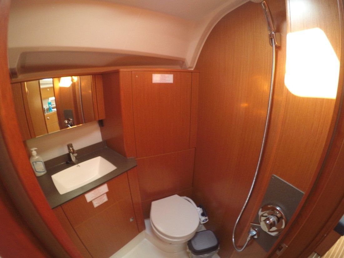 Bavaria Cruiser 41 | Cadenza