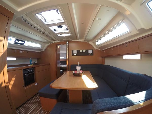 Bavaria Cruiser 41 | Cadenza