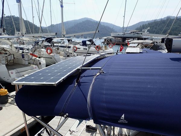 Bavaria Cruiser 41 | Cadenza