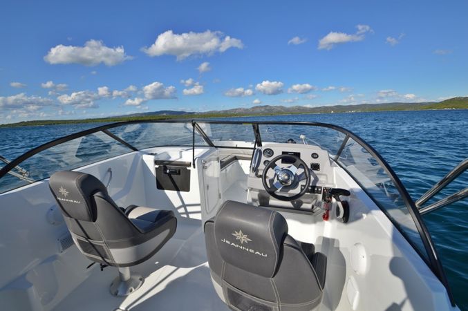 Jeanneau Cap Camarat 5.5 | Bowrider