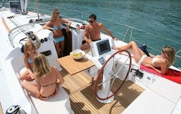 Beneteau Oceanis 37 | Carte Blanche