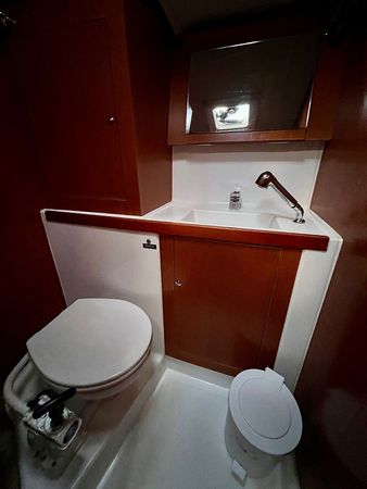 Beneteau Oceanis 41.1 | Ocyrhoe