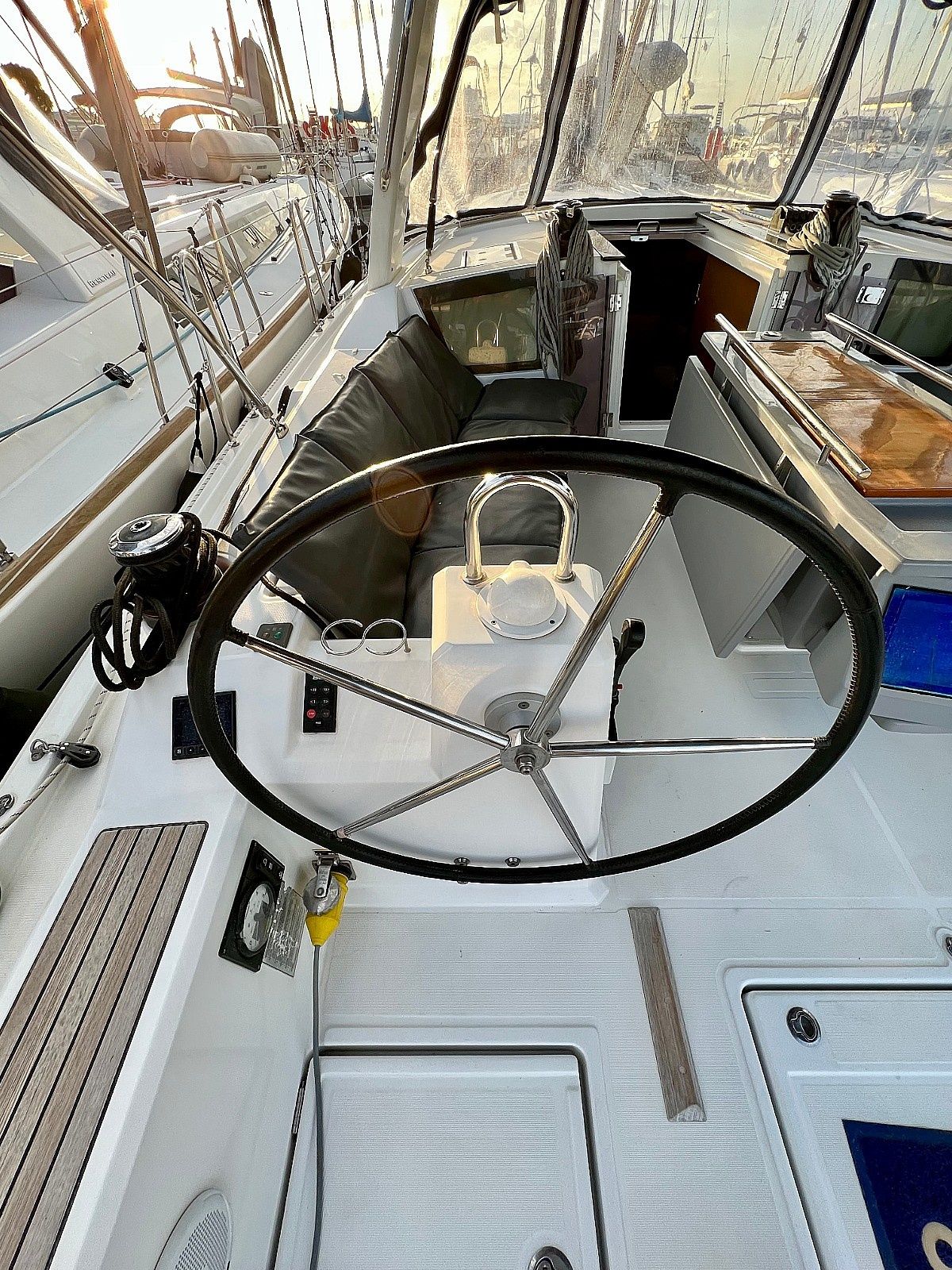 Beneteau Oceanis 41.1 | Ocyrhoe