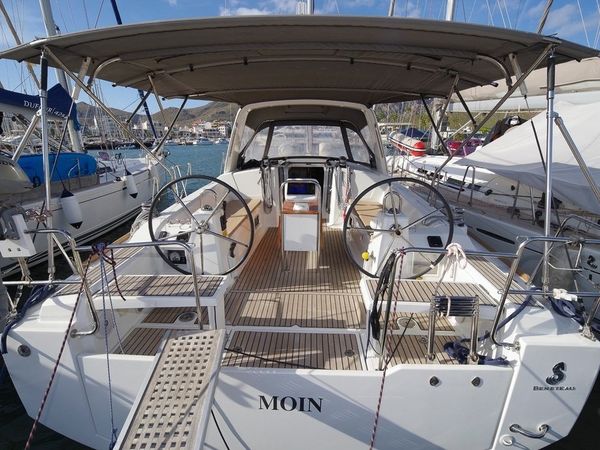 Beneteau Oceanis 38 | Moin