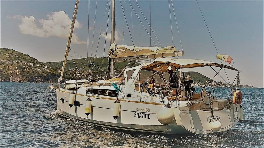 Beneteau Oceanis 38 | Folie