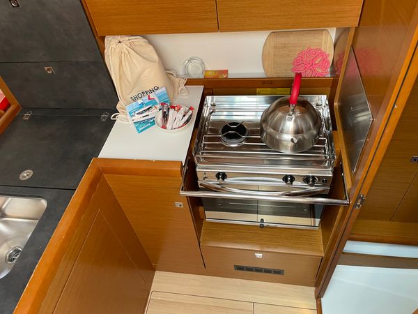 Jeanneau Sun Odyssey 349 | Sunsail 19