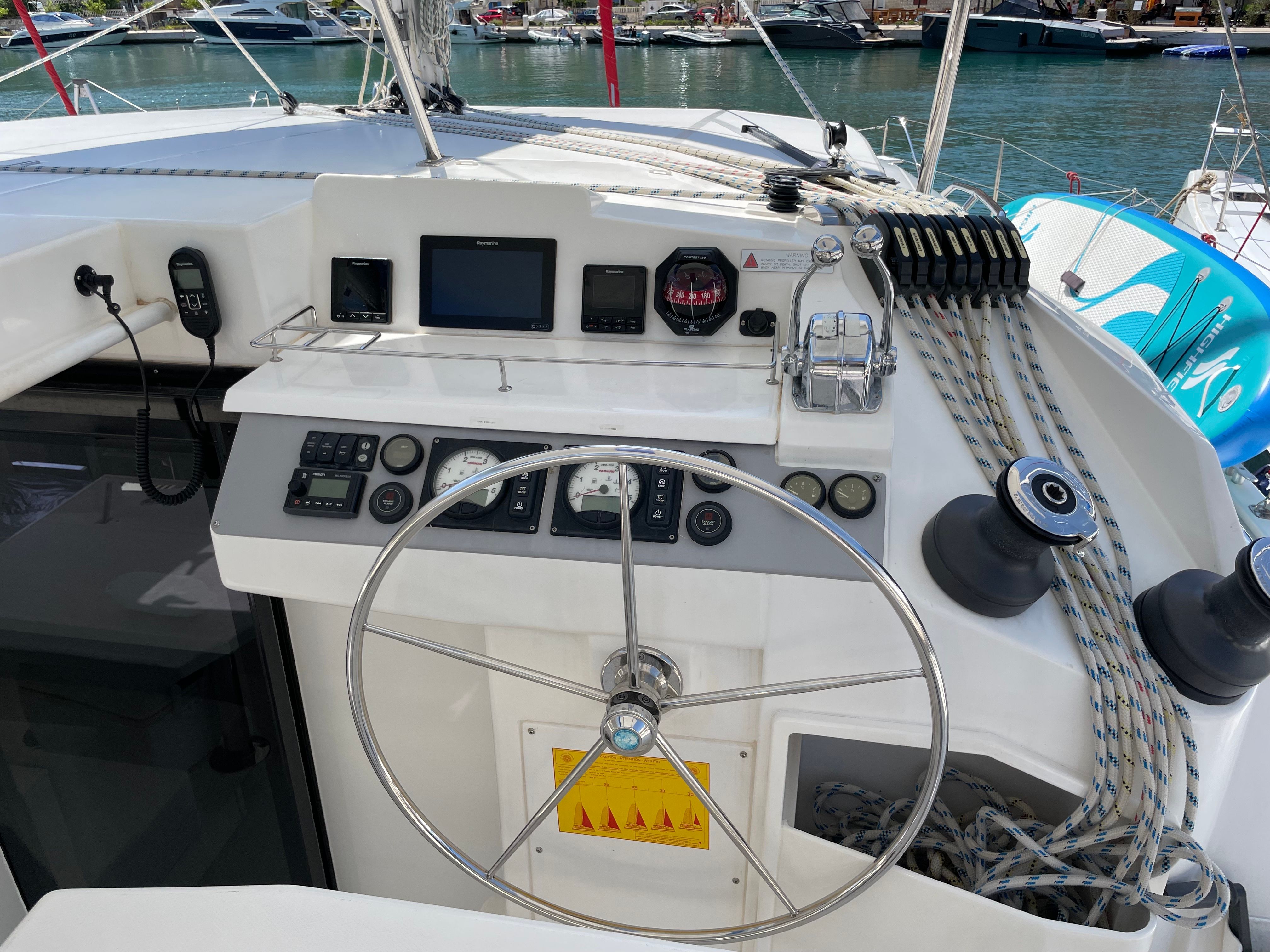 Leopard 40 | Sunsail 19