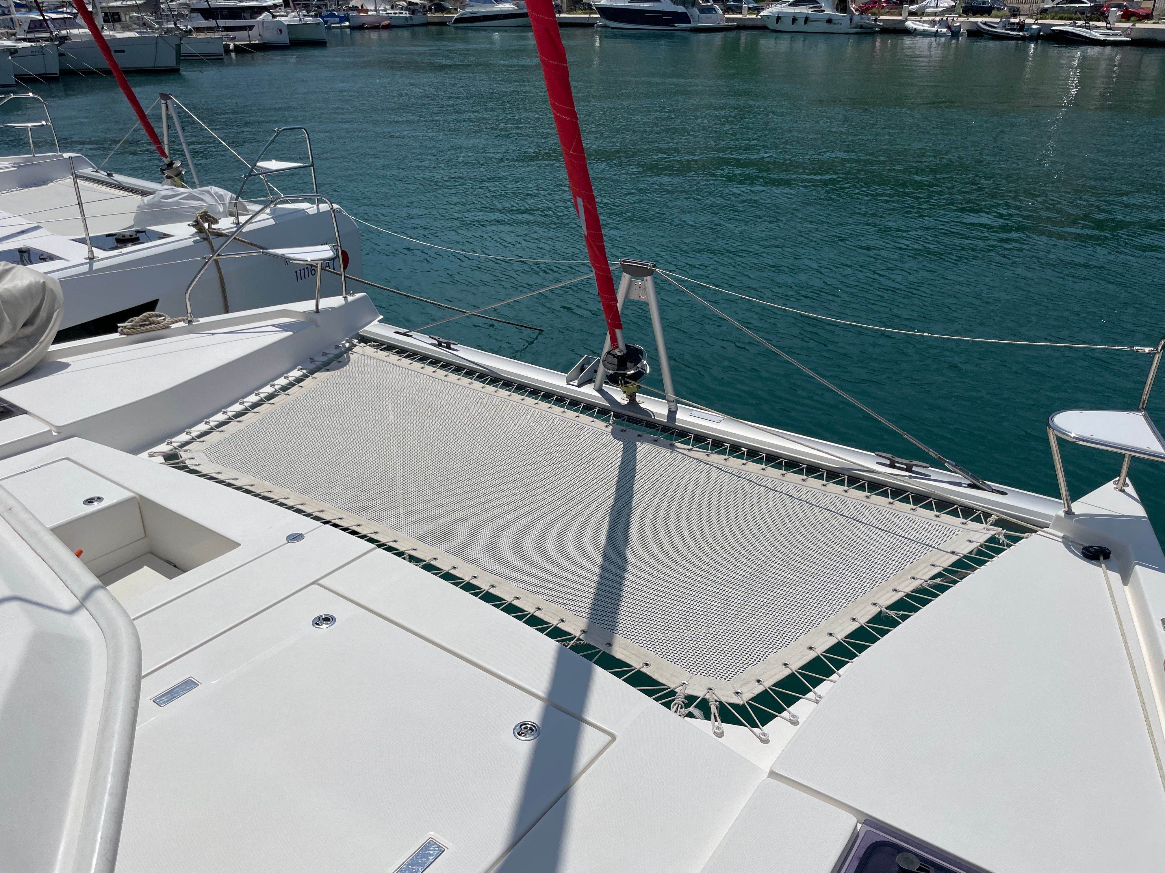 Leopard 40 | Sunsail 19