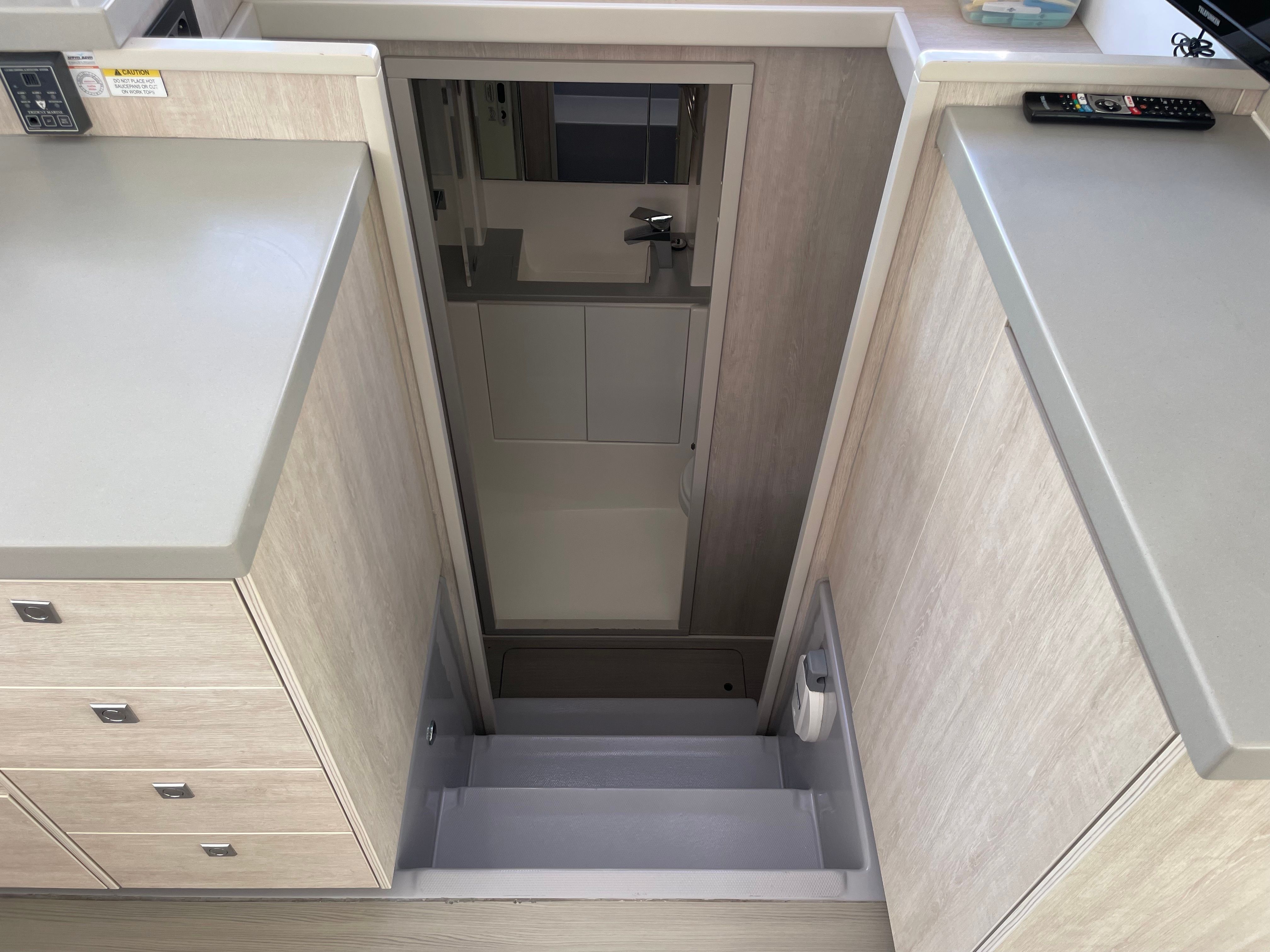 Leopard 40 | Sunsail 19