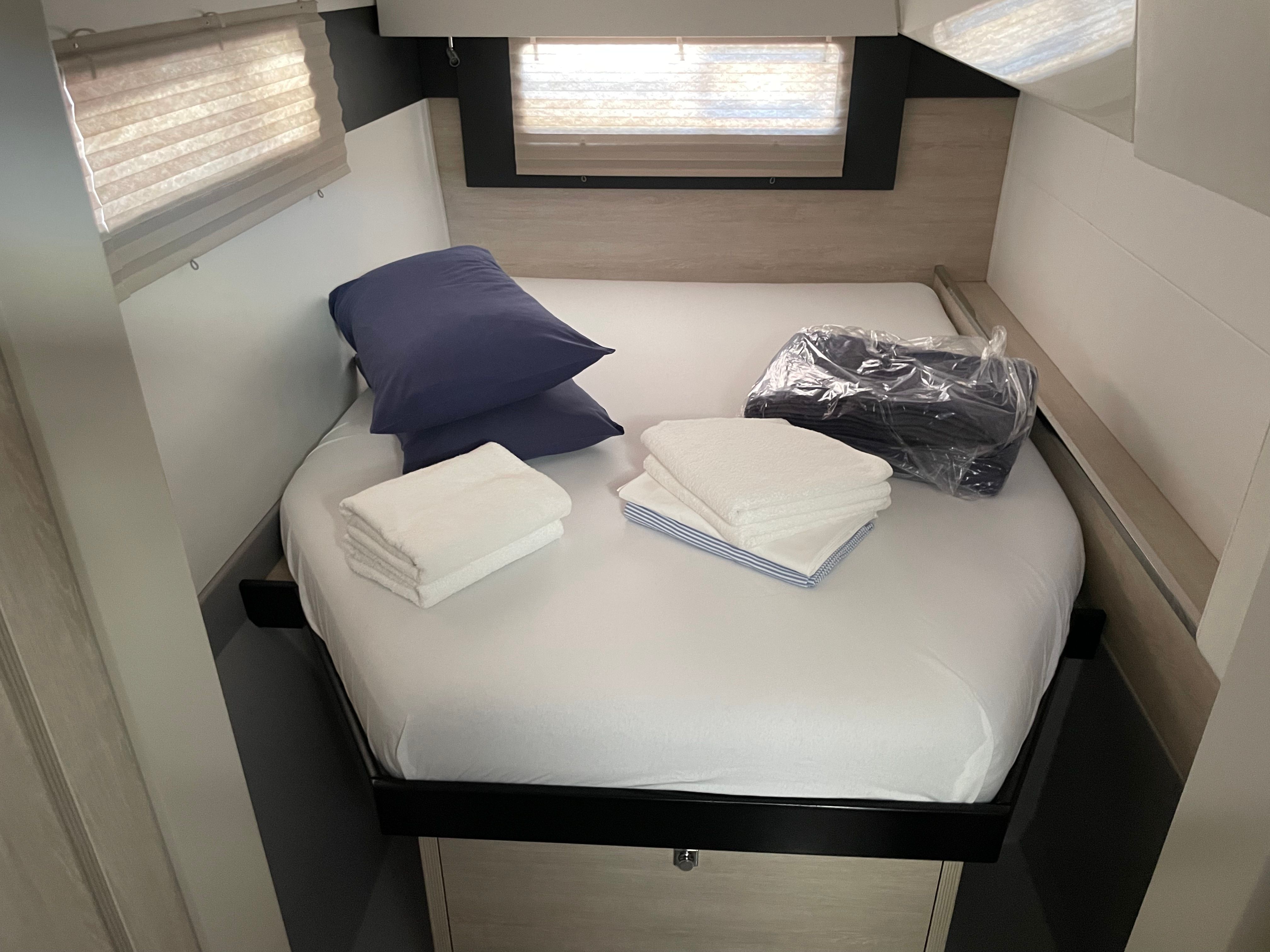 Leopard 40 | Sunsail 19