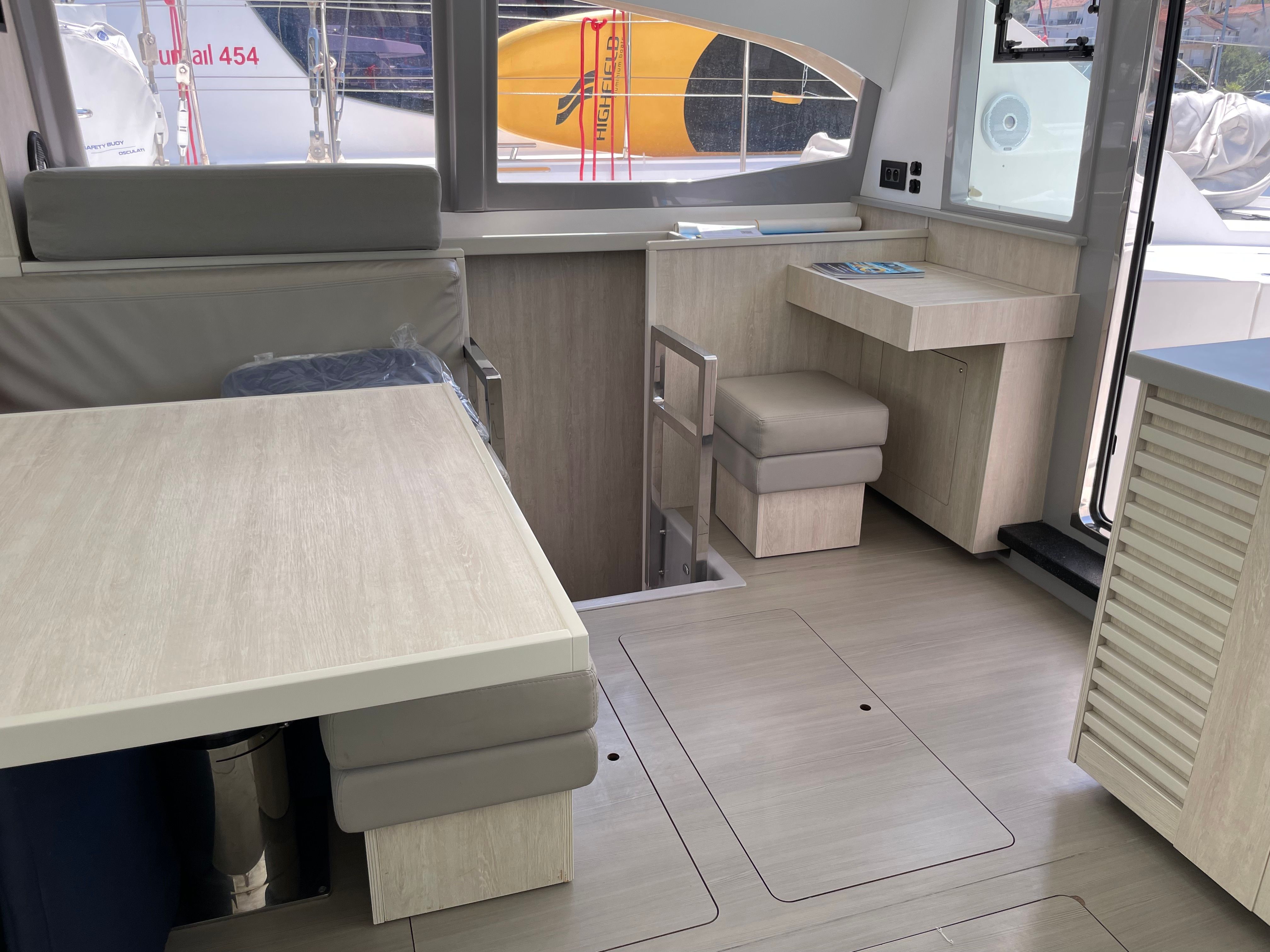 Leopard 40 | Sunsail 19