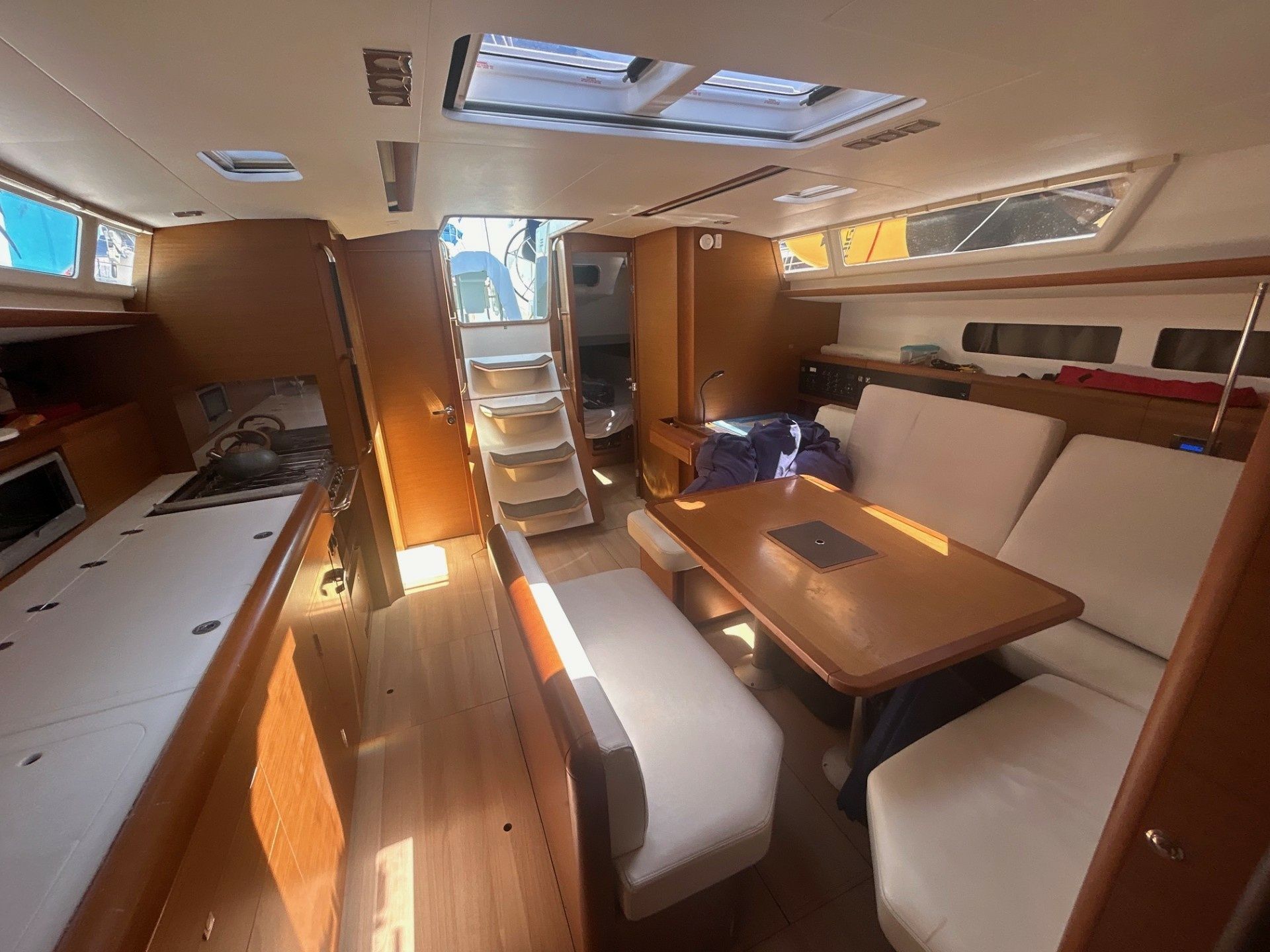 Jeanneau Sun Odyssey 469 | Sunsail 19