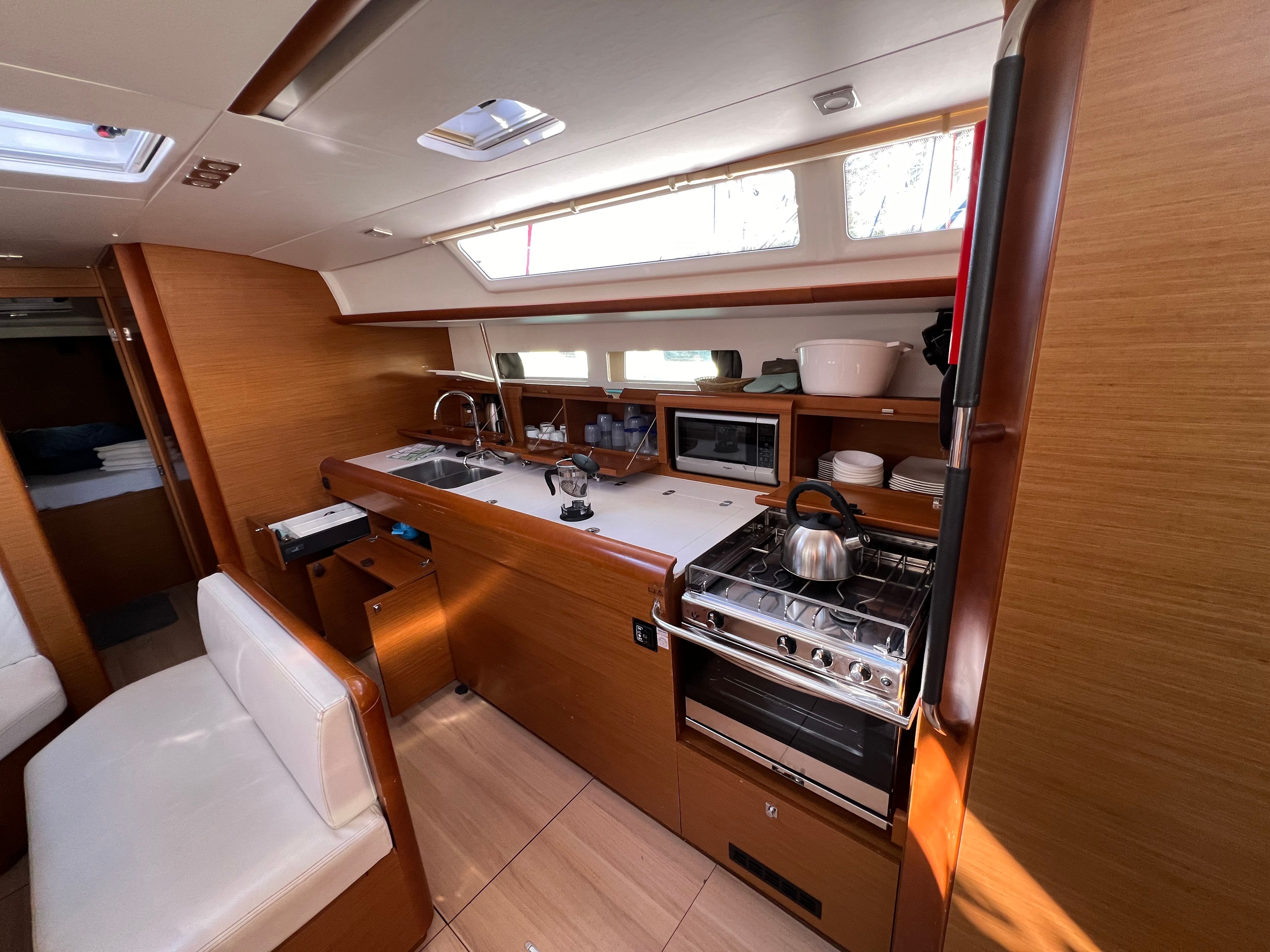 Jeanneau Sun Odyssey 469 | Sunsail 19
