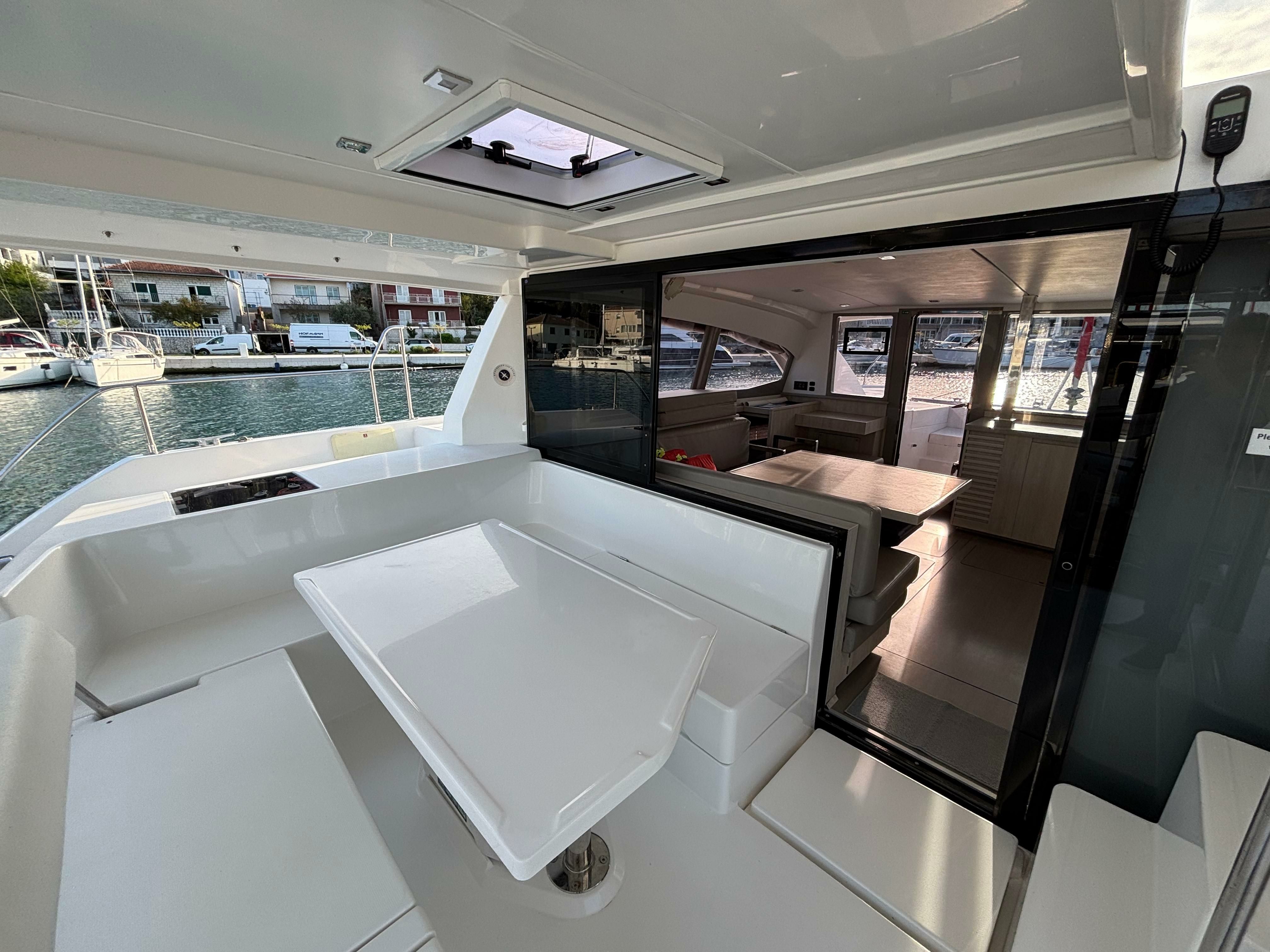 Leopard 40 | Sunsail 19