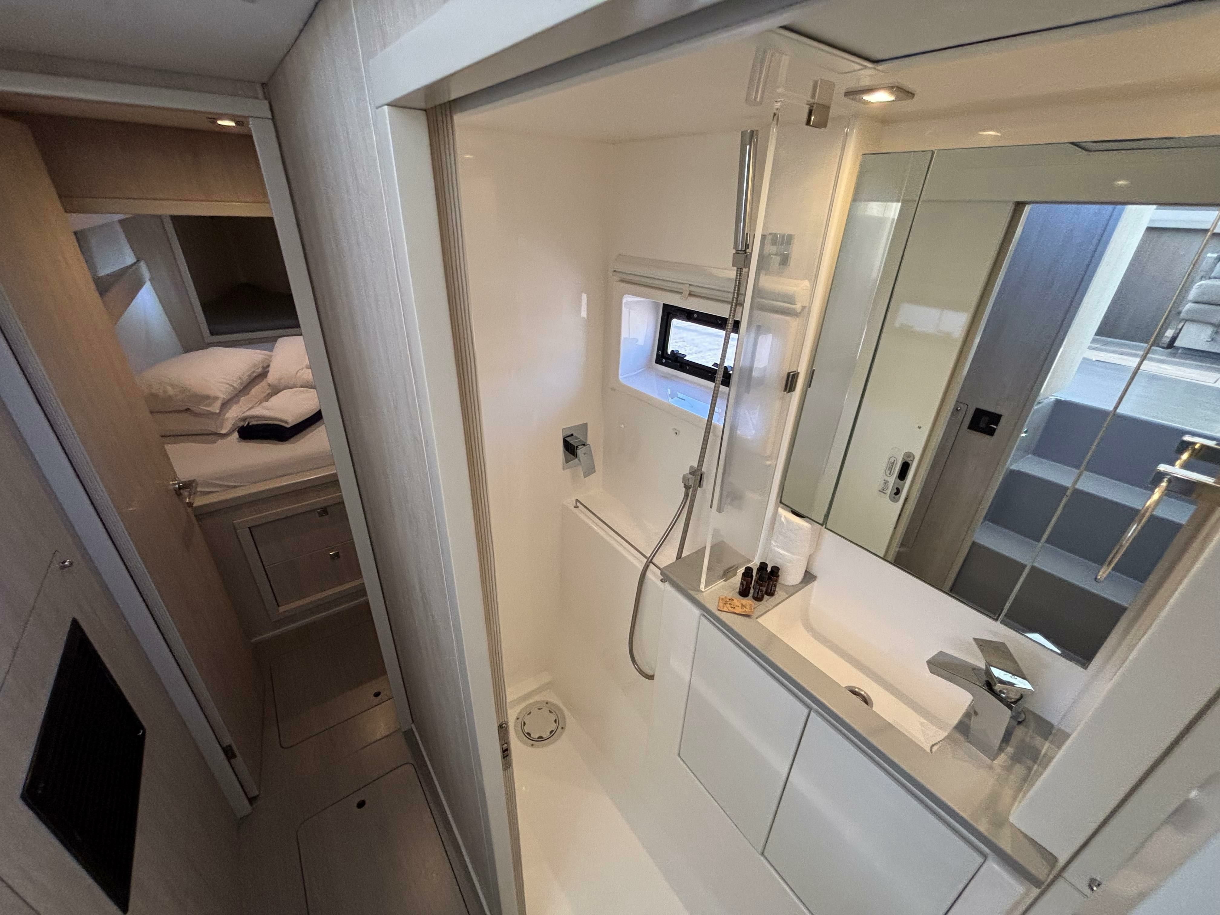 Leopard 40 | Sunsail 19