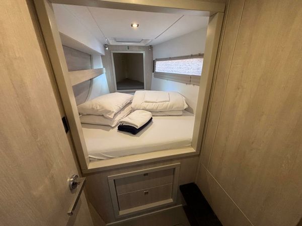 Leopard 40 | Sunsail 19