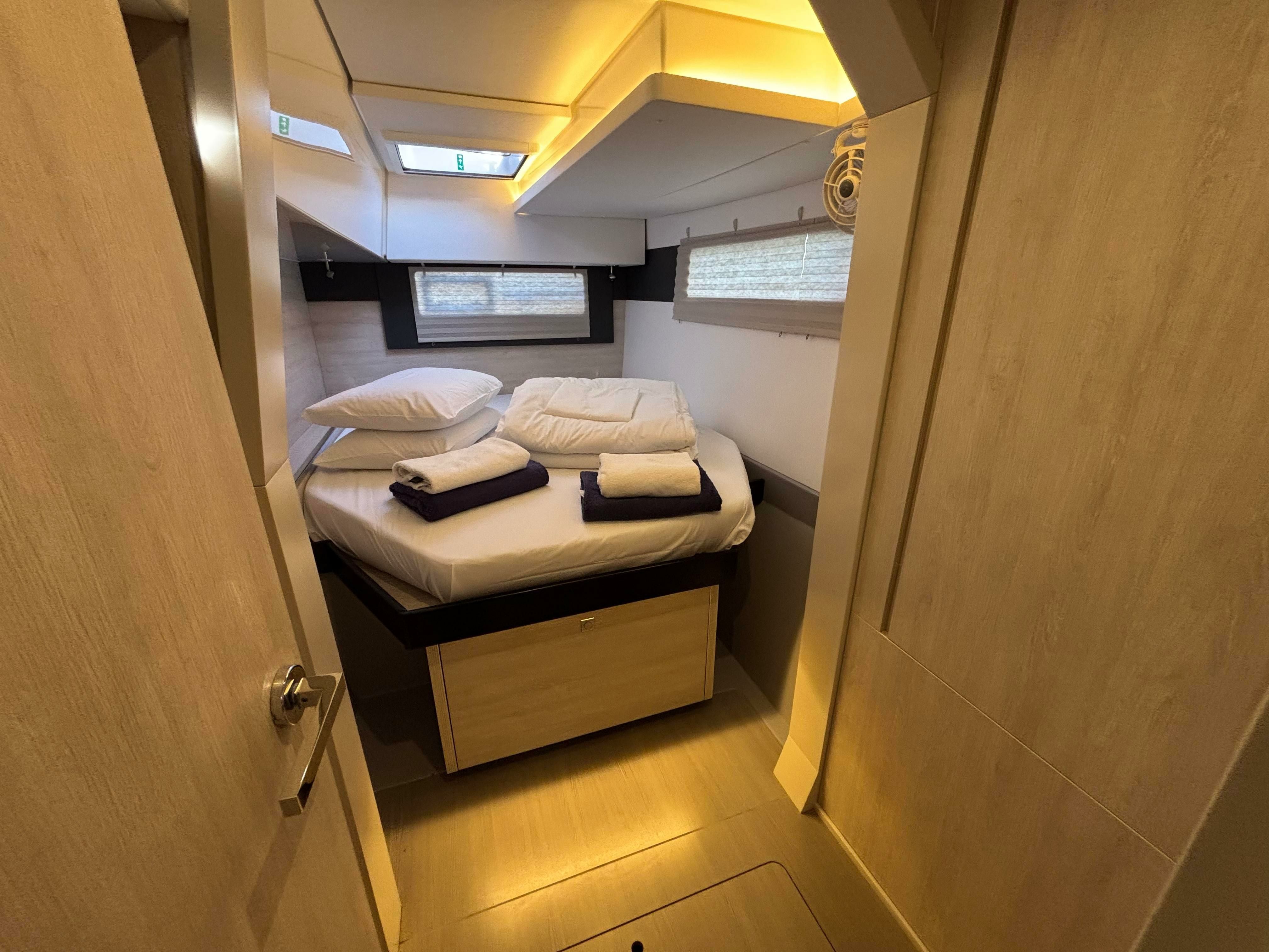 Leopard 40 | Sunsail 19