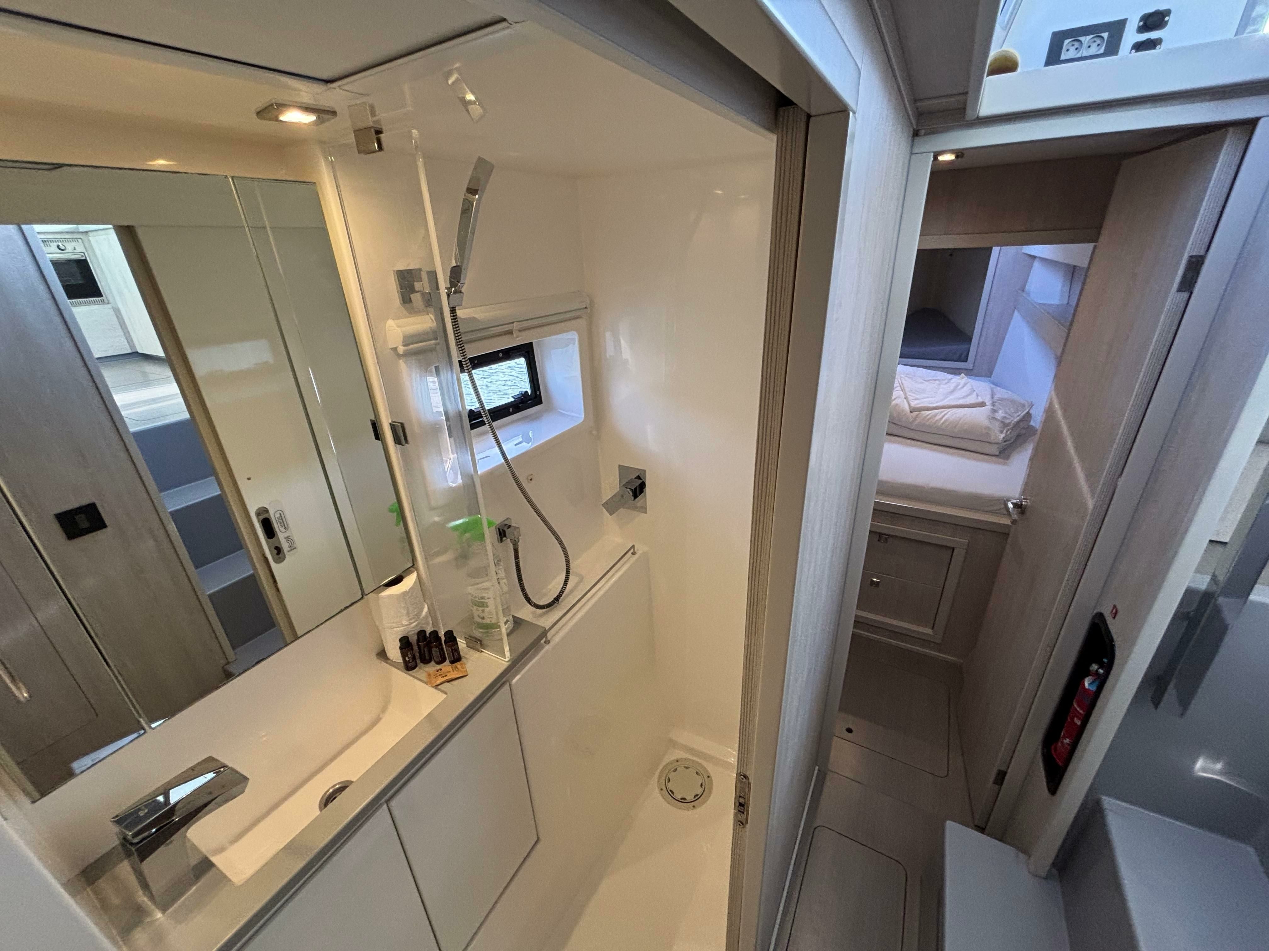 Leopard 40 | Sunsail 19