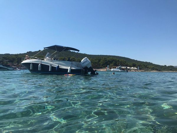 Quicksilver 635 | Commander