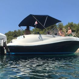 Quicksilver 635 | Commander