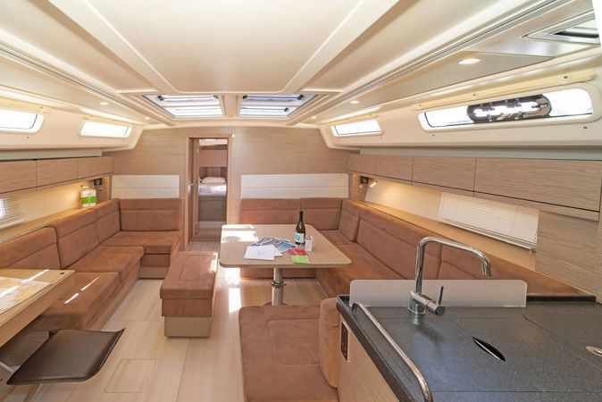 Hanse 458 | Triton