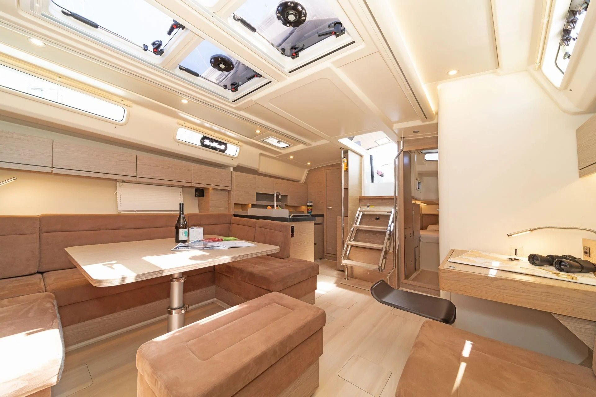 Hanse 458 | Triton