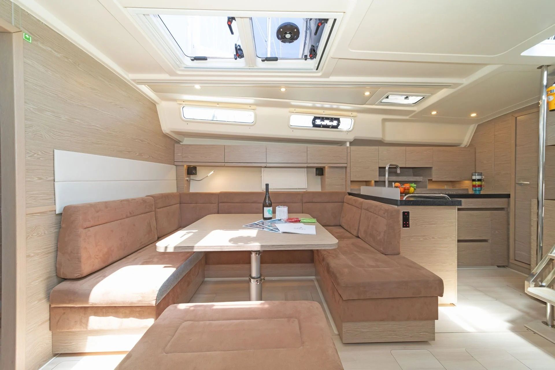 Hanse 458 | Triton