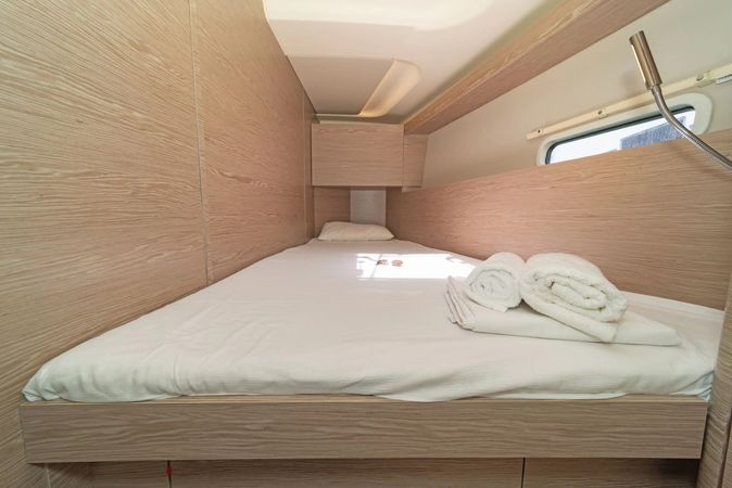 Hanse 458 | Triton