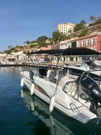 Beneteau Flyer 7.7 | Menorcamar 7