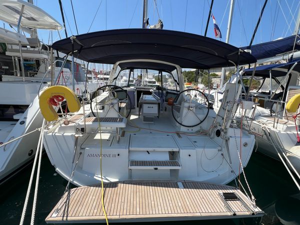 Beneteau Oceanis 41.1 | Amandine 3