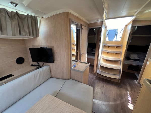 Beneteau Oceanis 41.1 | Amandine 3