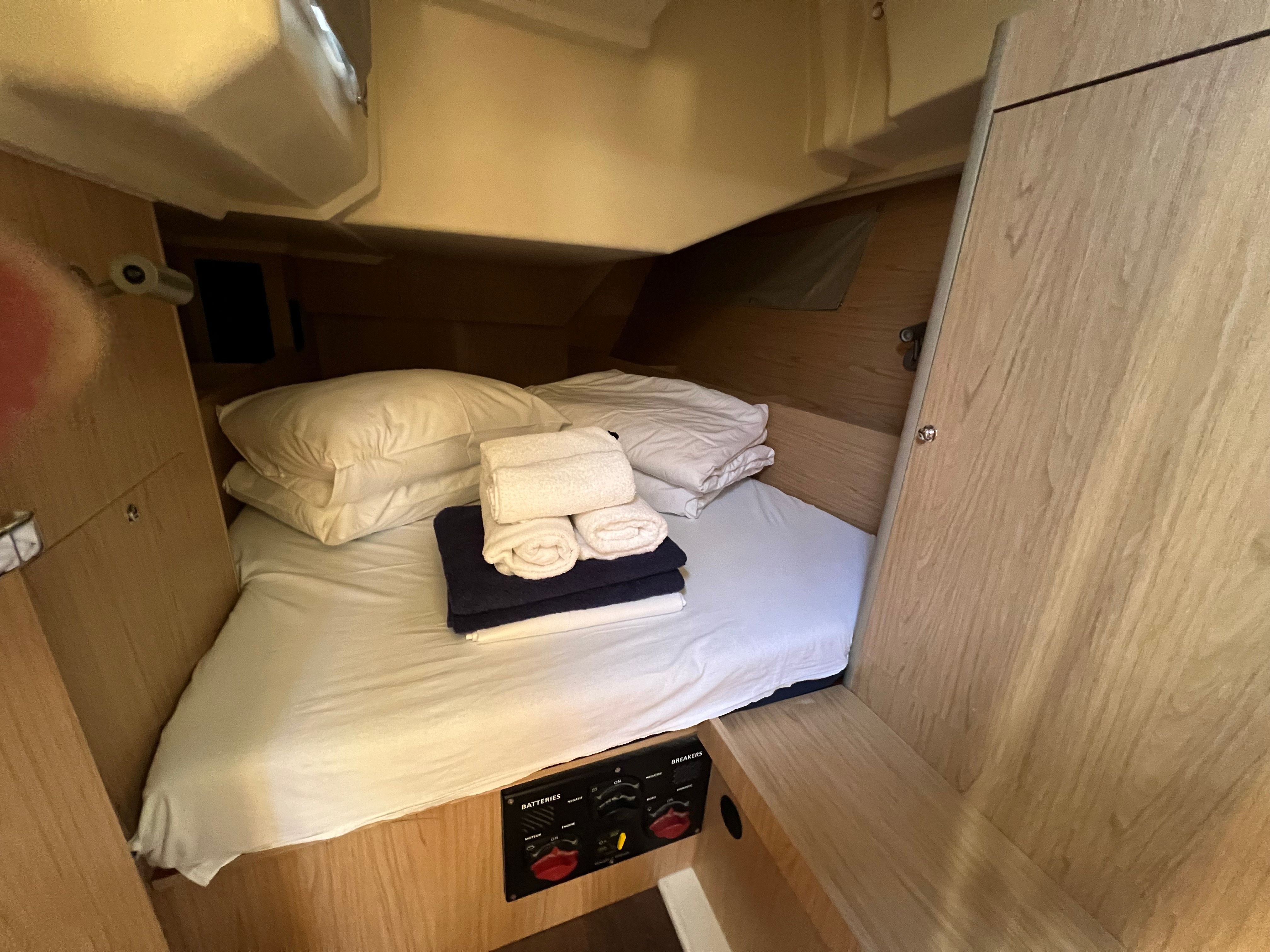 Beneteau Oceanis 41.1 | Amandine 3