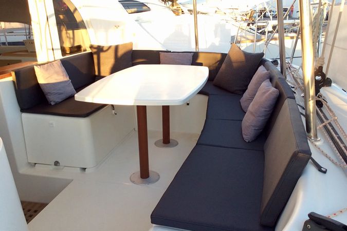 Lagoon 380 S2 | Daria