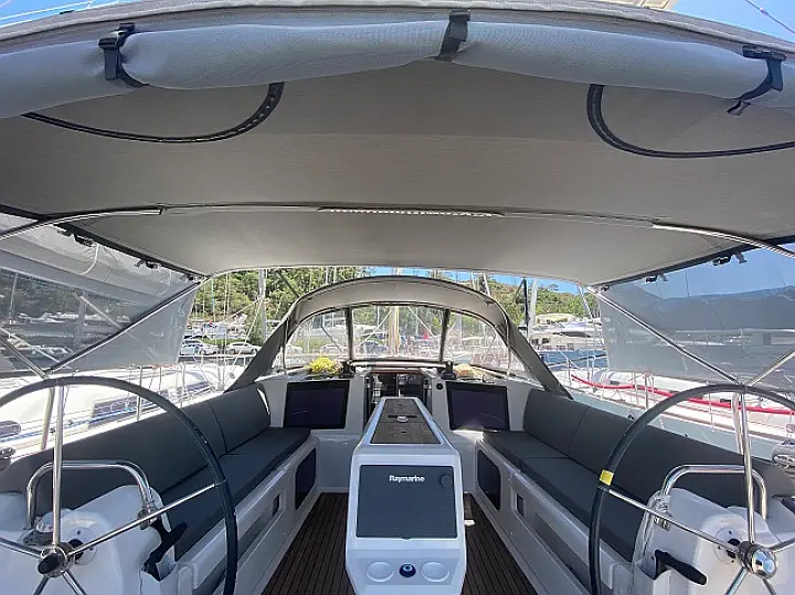 Dufour 412 | Desiree 2