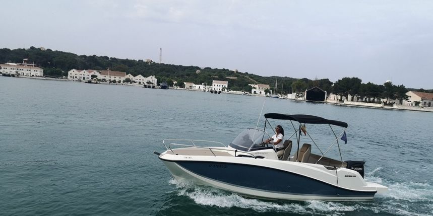 Quicksilver 605 | Saturno