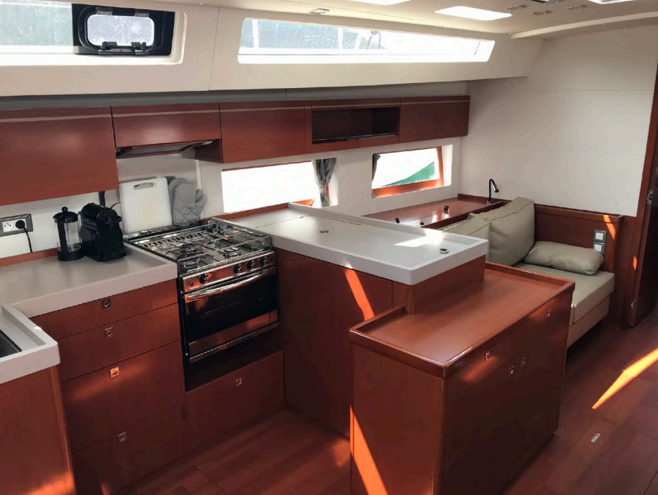Beneteau Oceanis 55 | Matisse