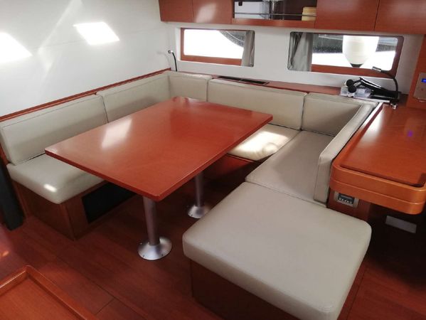 Beneteau Oceanis 55 | Matisse